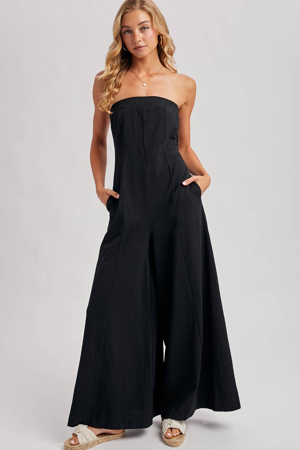 STRAPLESS BANDEAU WIDE-LEG JUMPSUIT WITH POCKETS: Black