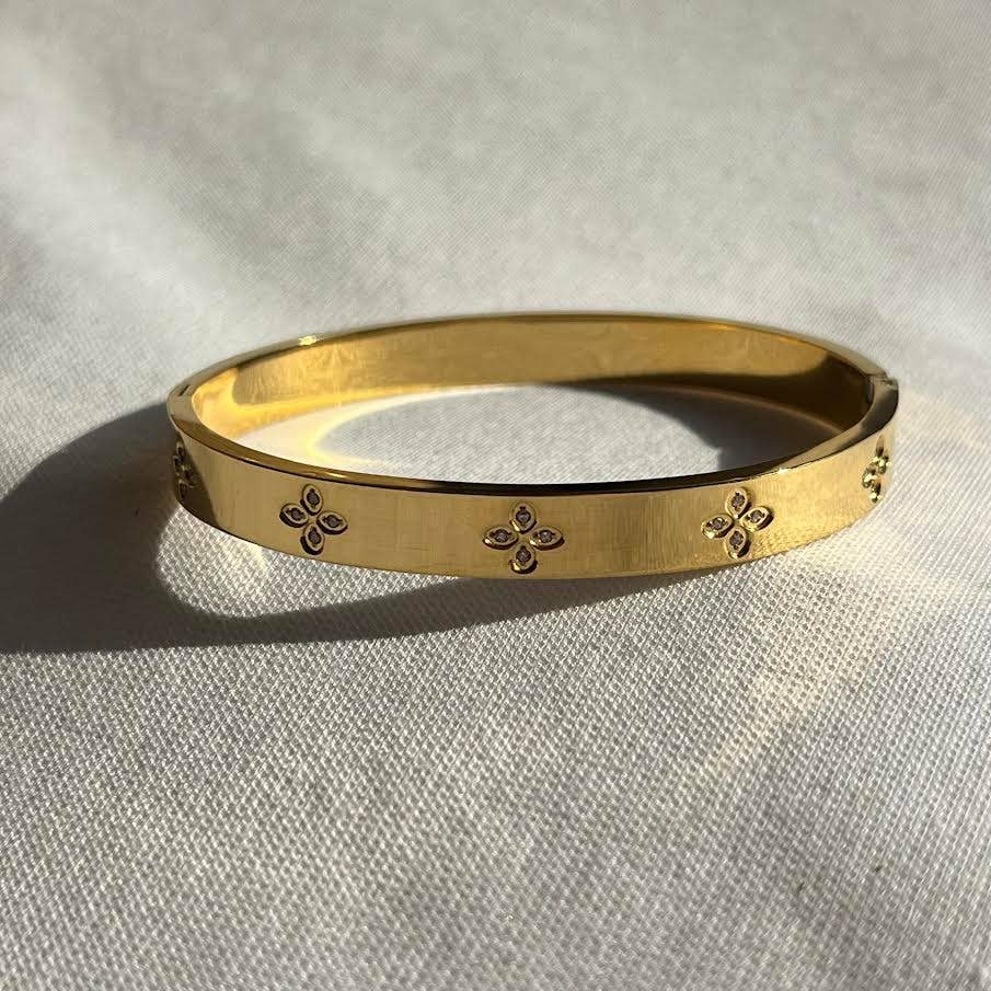 Flora Bracelet: Gold
