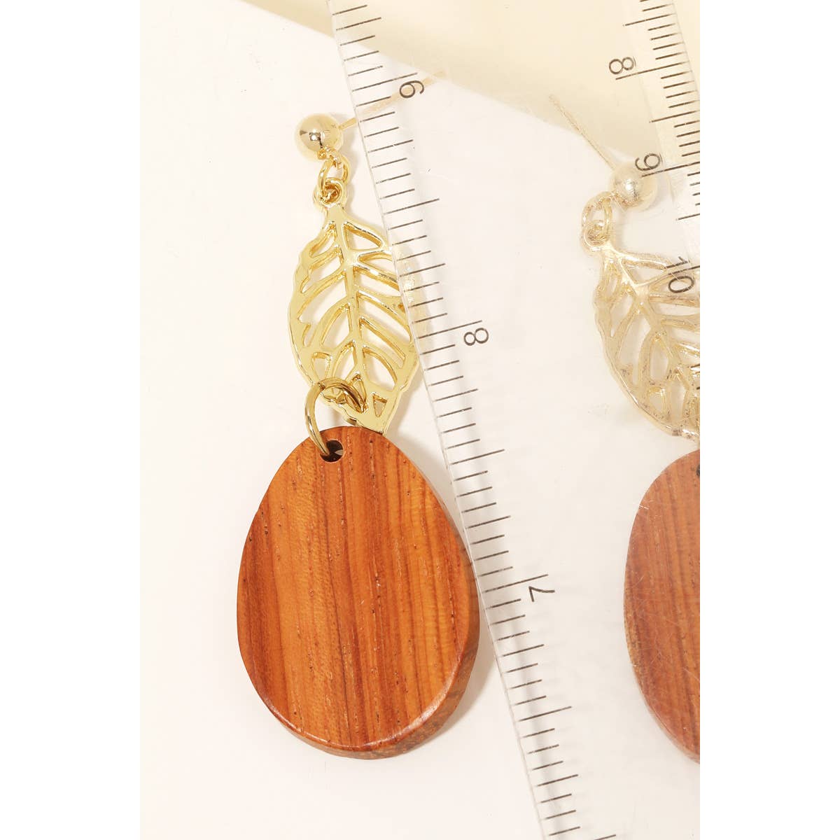 Leaf Wooden Oval Drop Earrings: Brown