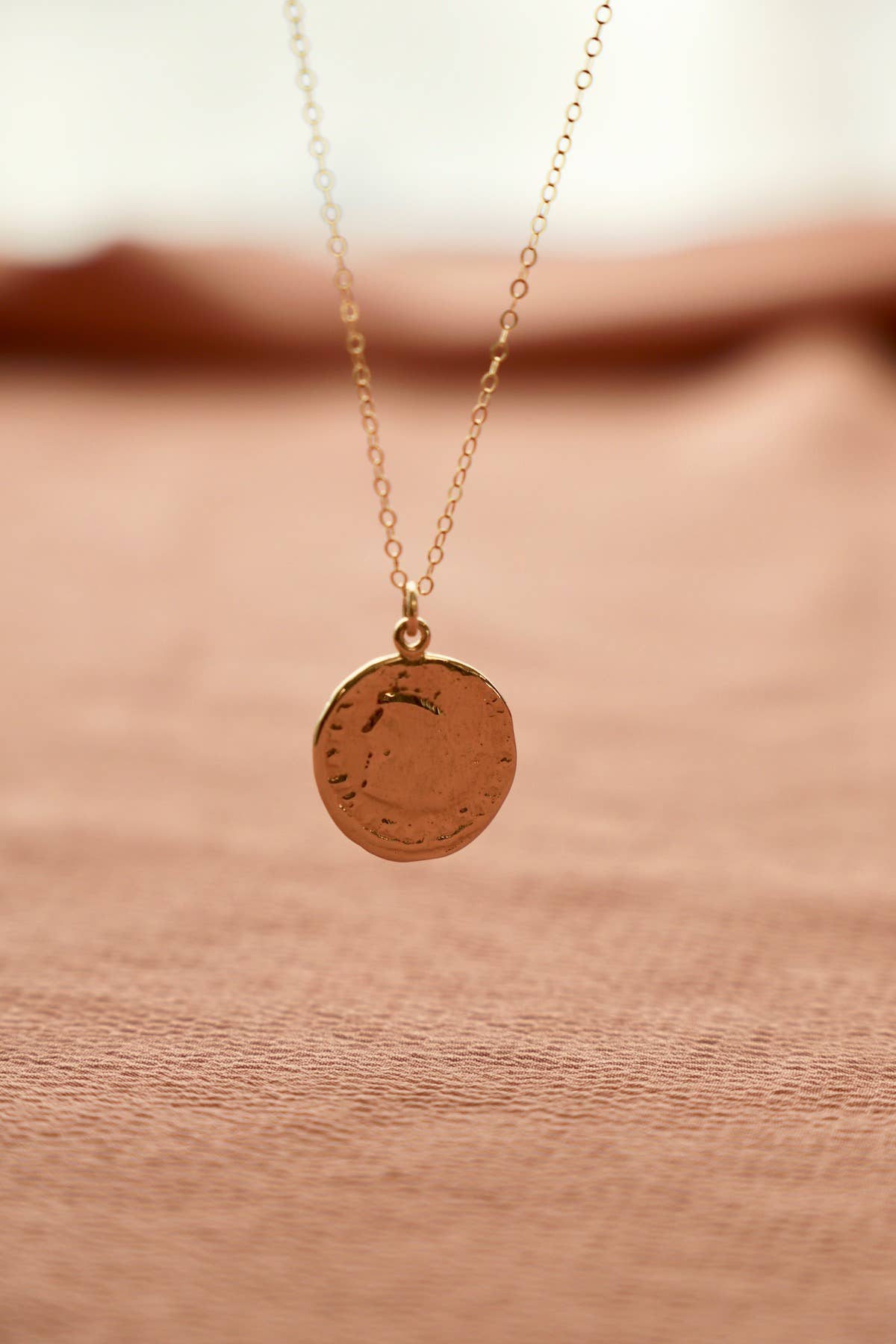 SASHA COIN NECKLACE: Gold