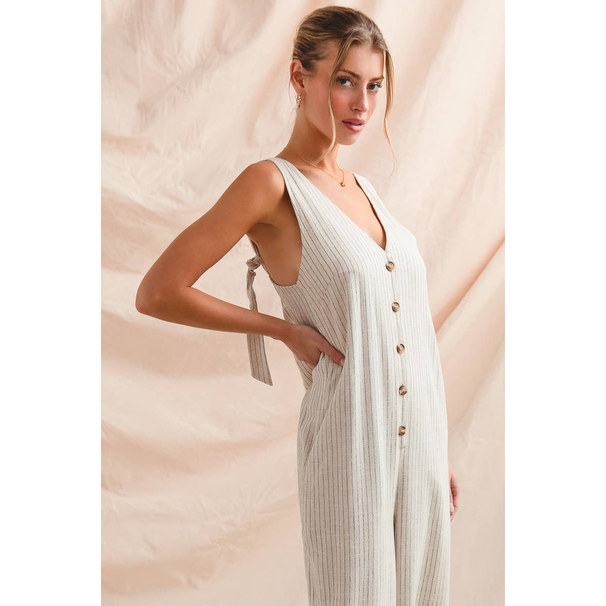 BUTTON FRONT STRIPE LINEN BLEND JUMPSUIT OVERALLS: OATMEAL/BLACK