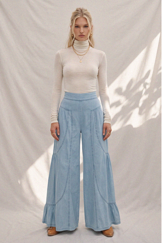 BOHO WIDE LEG DENIM TIERED PALAZZO PANTS: Light Denim