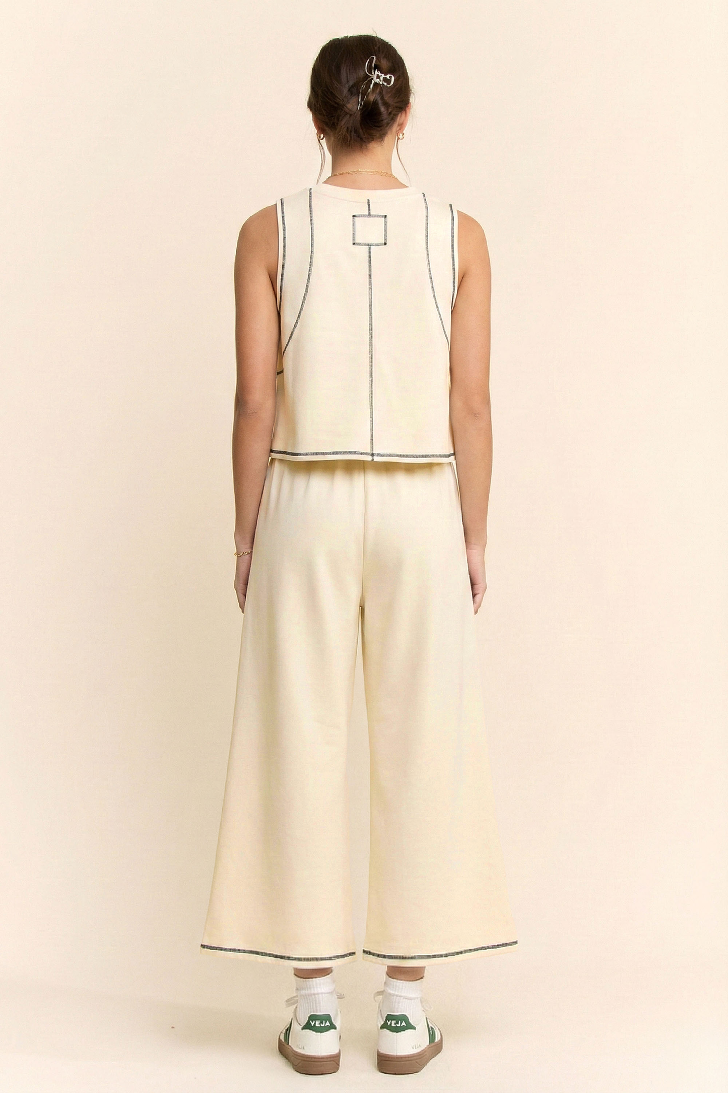 Contrast Stitch Set