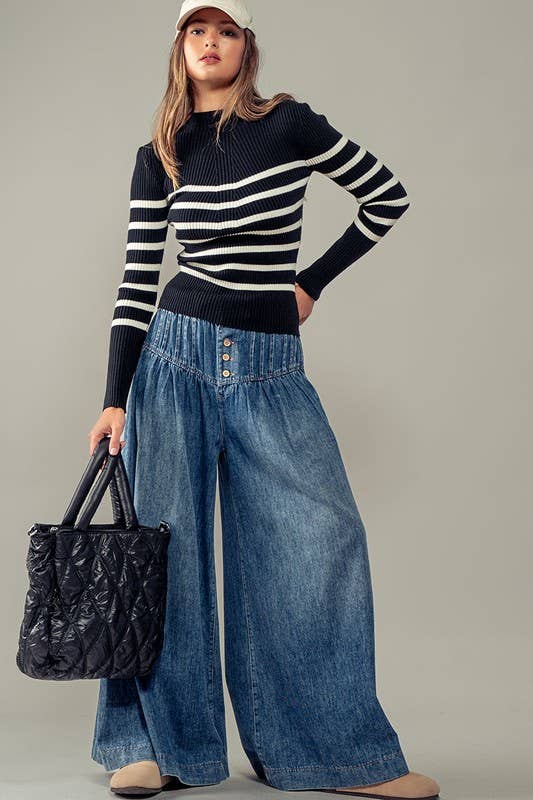 Directional Ribbing Striped Knit Top: BLACK