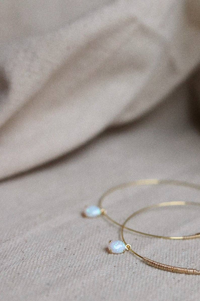 OPAL HOOPS: GOLD