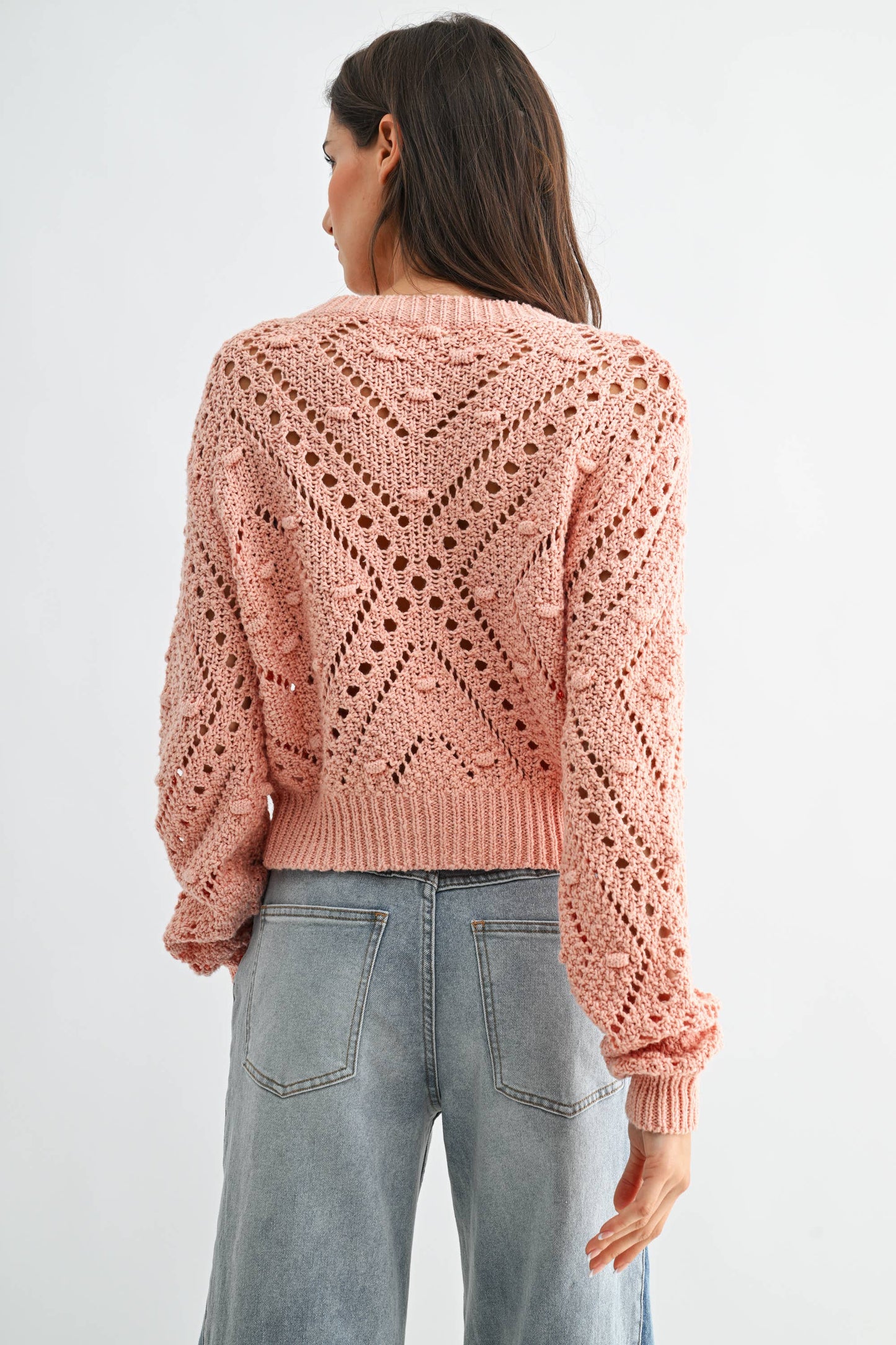 KNIT CARDIGAN WITH GOLD BUTTON DETAIL: LT. PINK
