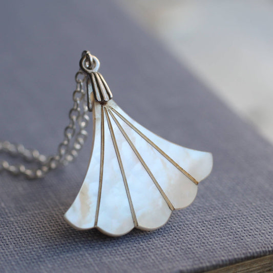 Mother Of Pearl Art Deco Fan Necklace: Silver Plated / 18