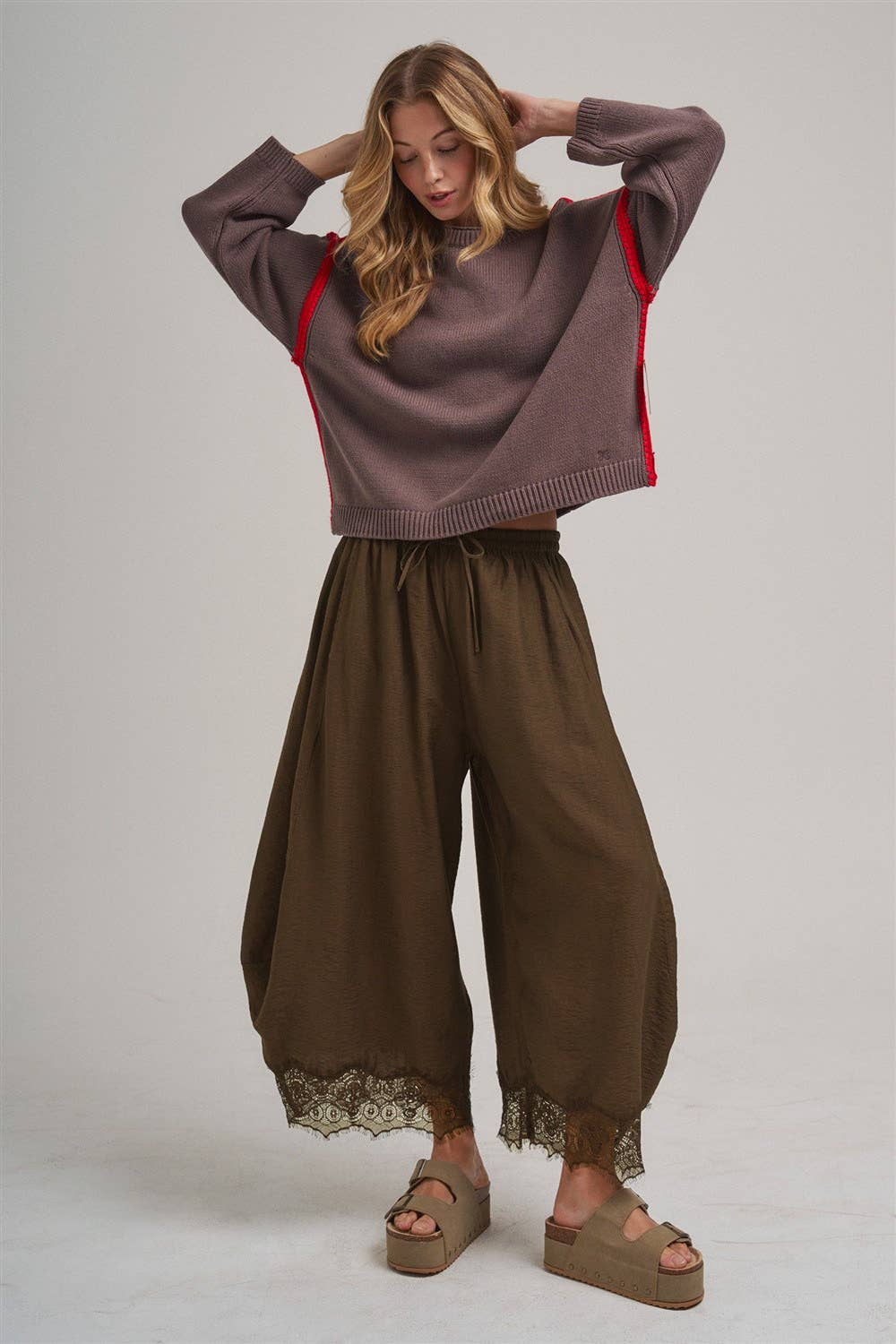 Barrel Lace Pants