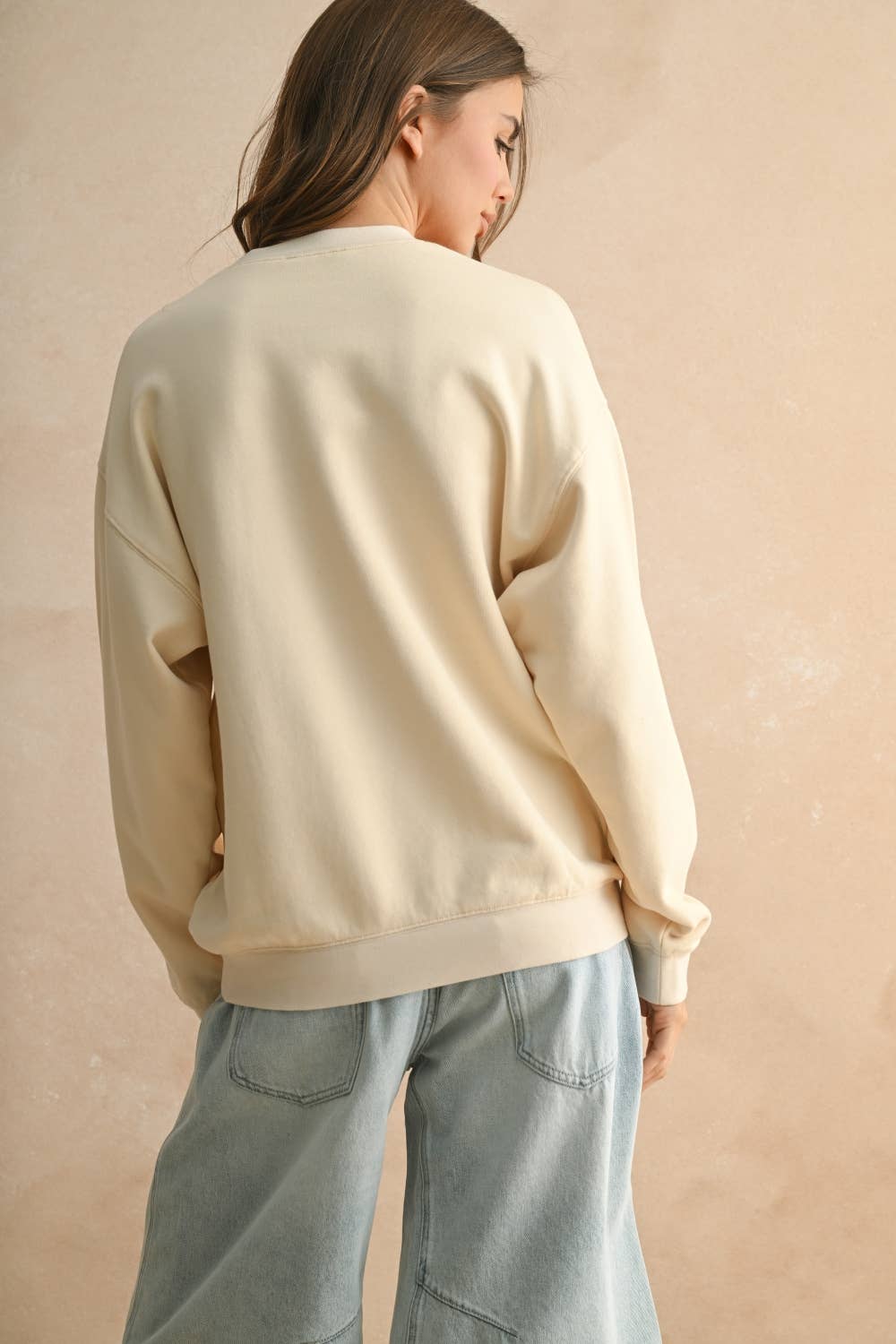 FLAG PATCH FRONT DETAIL SWEATSHIRTS: CREAM