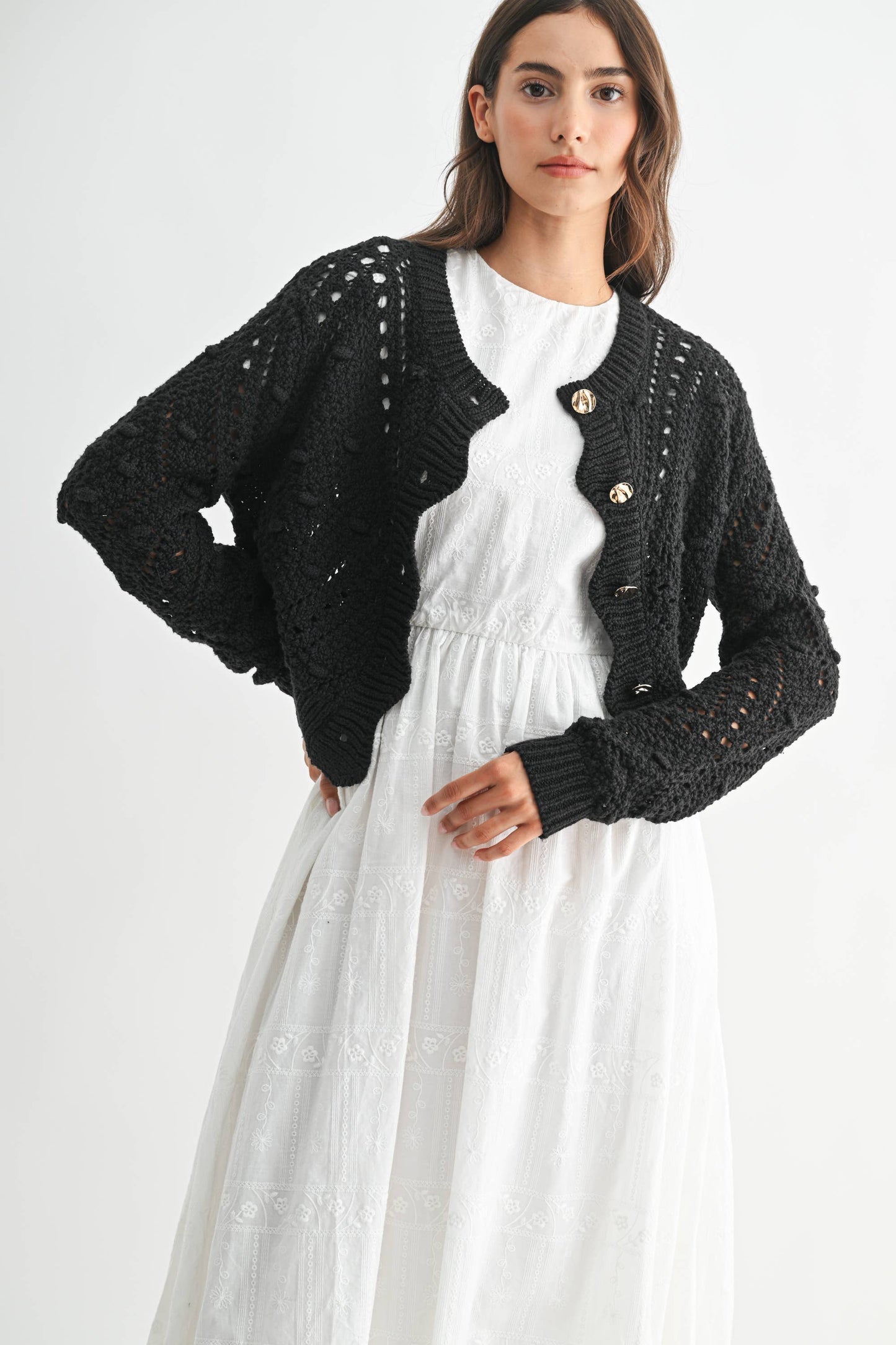 KNIT CARDIGAN WITH GOLD BUTTON DETAIL: LT. PINK