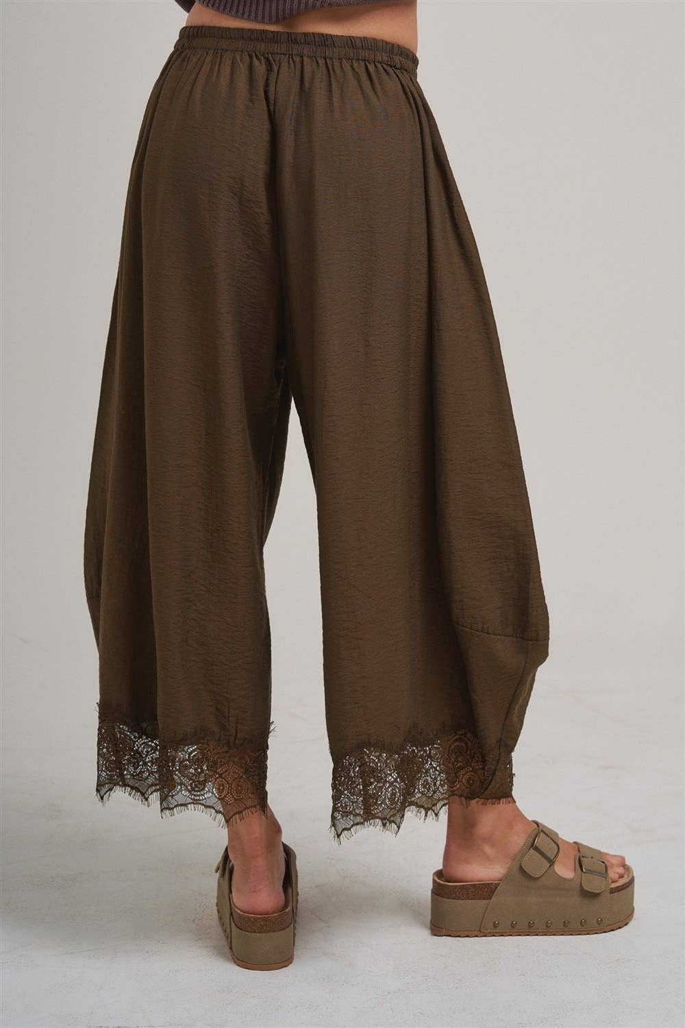 Barrel Lace Pants