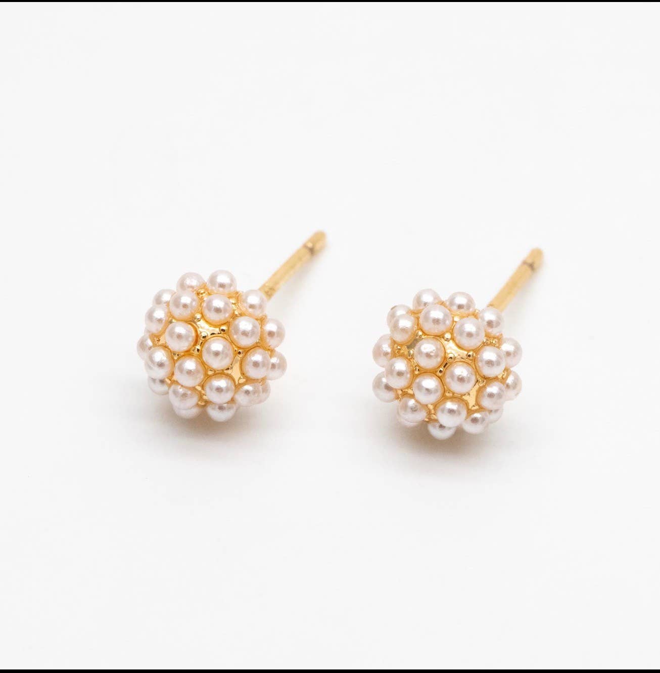 Lettie pearl cluster stud earrings | dainty
