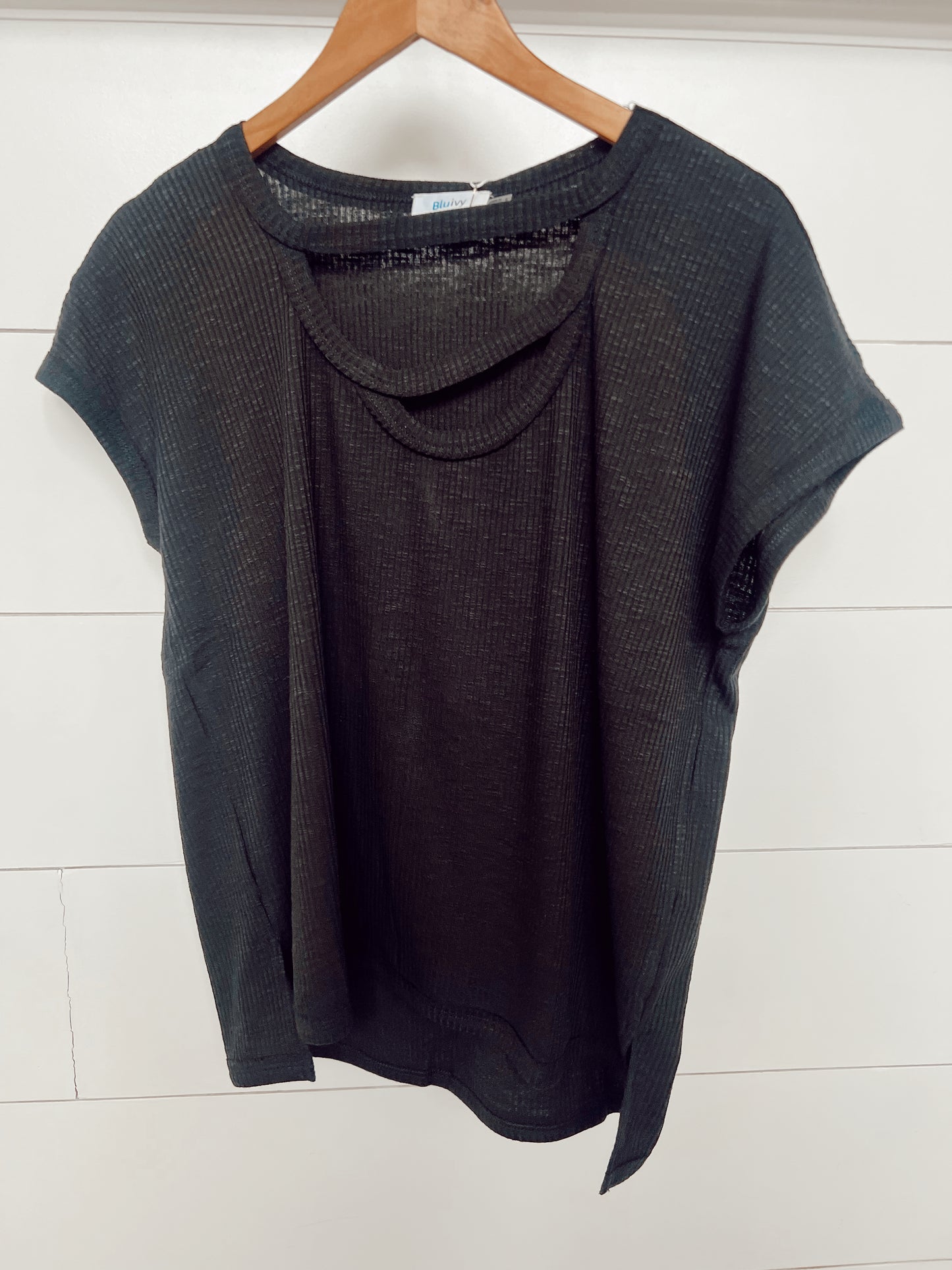 Cutout Scoop Tee